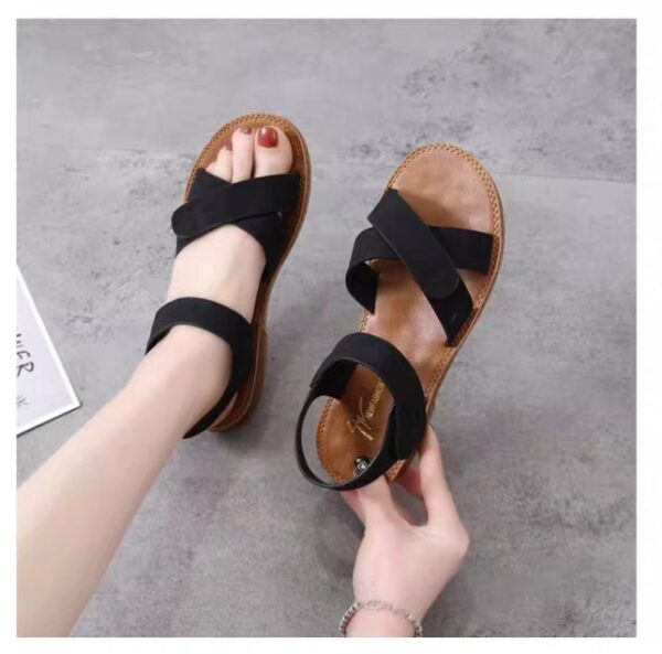 Casual flat shoe - Image 8