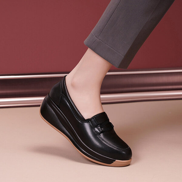 genuine leather mother shoes - Image 2
